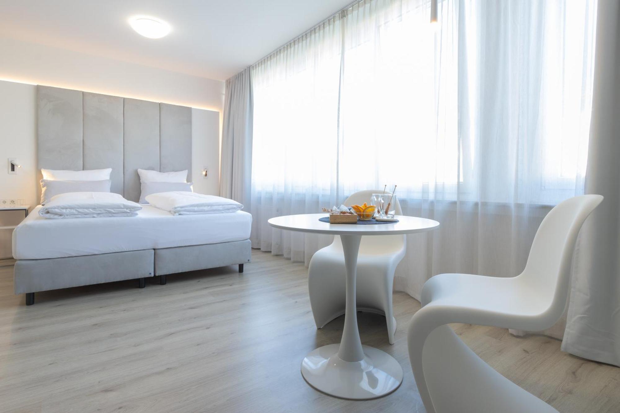 Zzzpace Smart-Hotel Krefeld Exterior foto